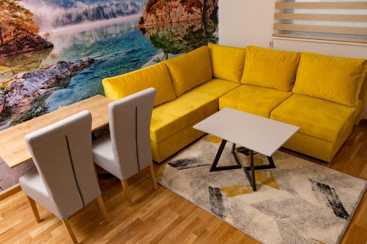 Apartmani Kamavu Яхорина Екстер'єр фото