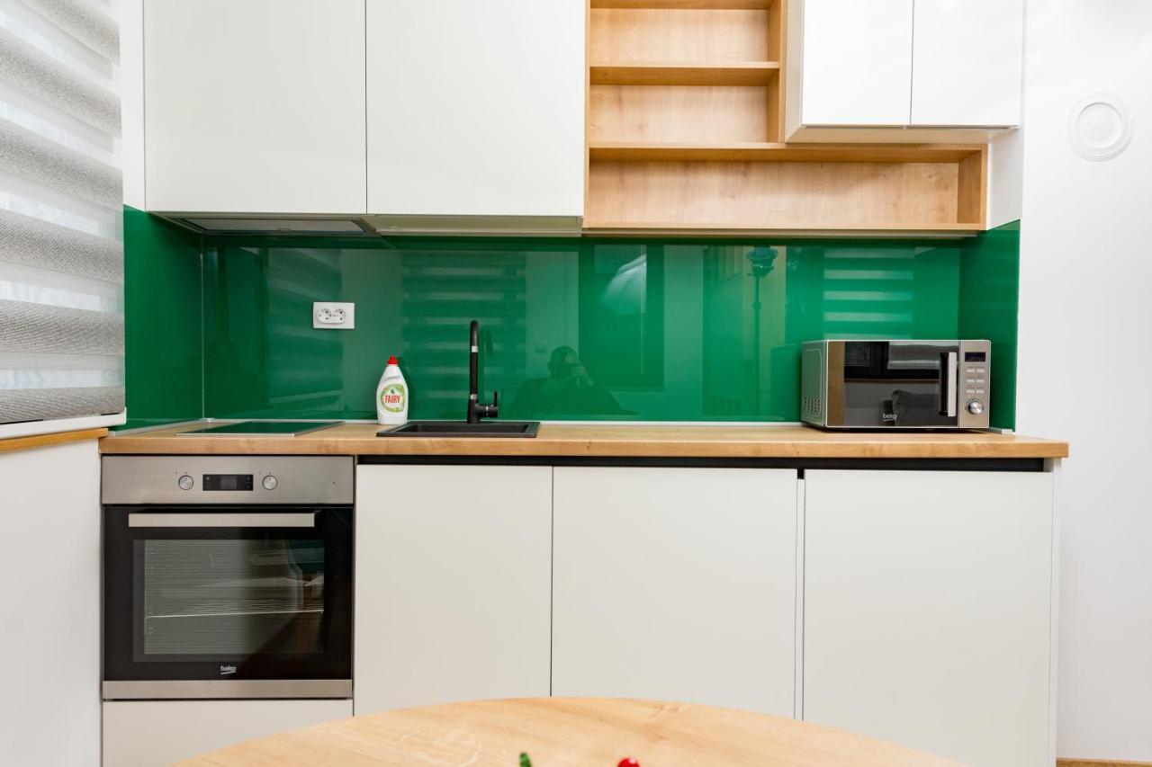 Apartmani Kamavu Яхорина Екстер'єр фото