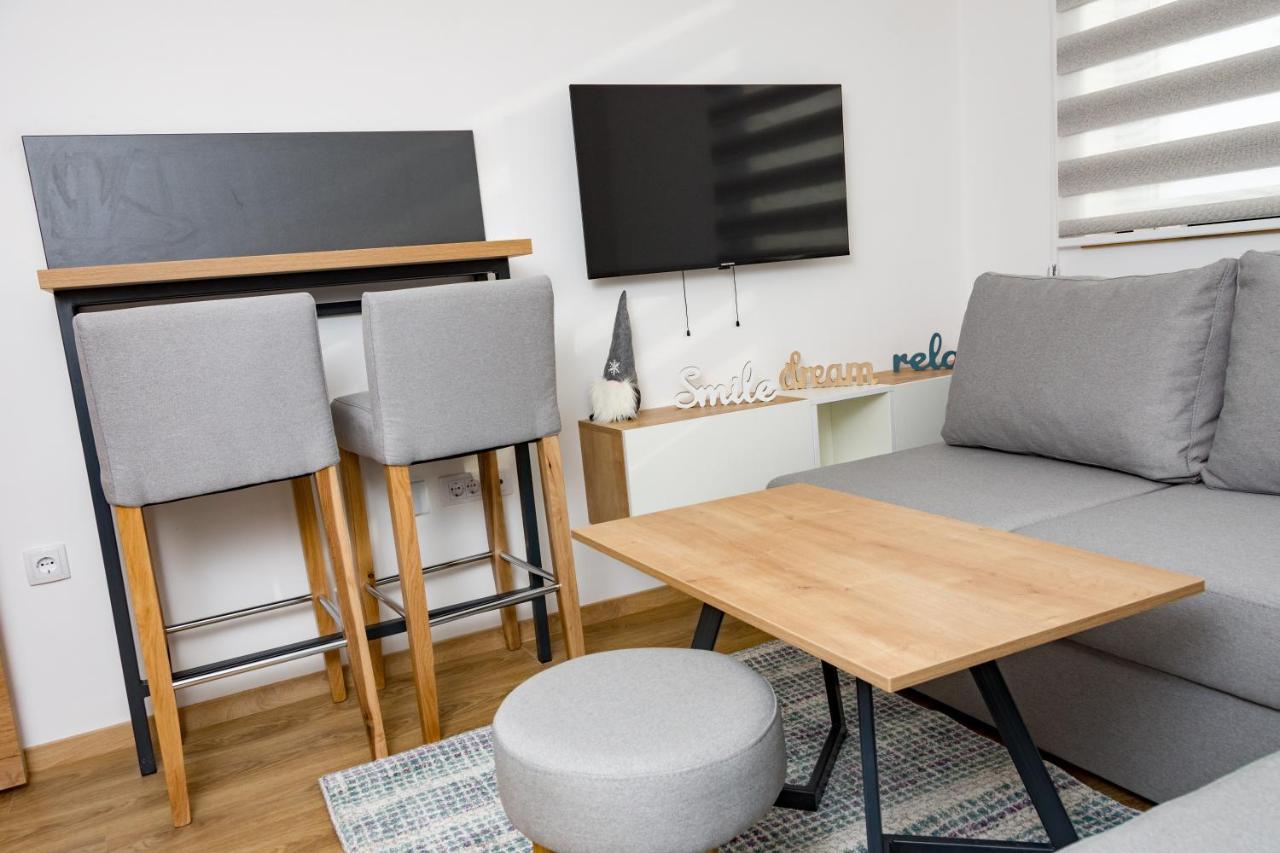 Apartmani Kamavu Яхорина Екстер'єр фото