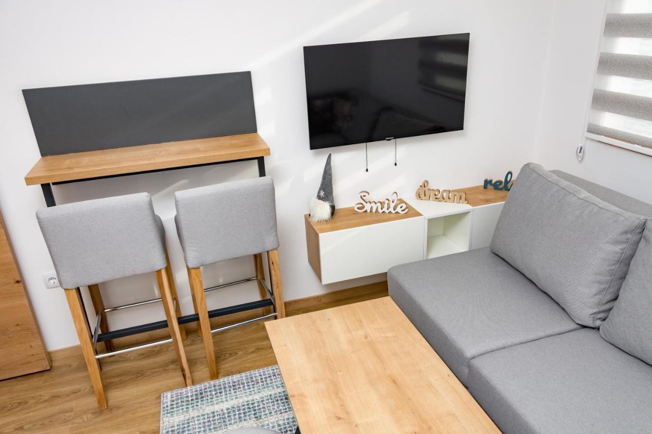 Apartmani Kamavu Яхорина Екстер'єр фото